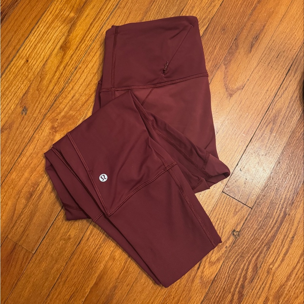 lululemon athletica Women’s Maroon Leggings - Picture 1 of 1